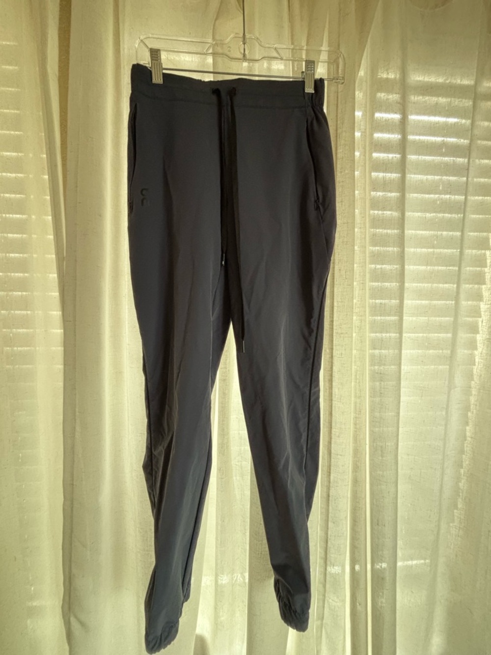 On Running Active Pants Joggers - Charcoal Gray with Black Drawstring